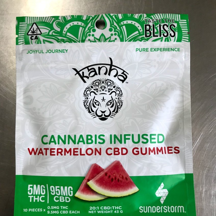 kanha brand cbd watermleon gummies with 95mg of cbd and 5mg of THC